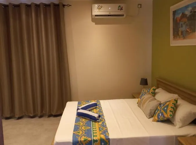 Riverside Retreat Apartment