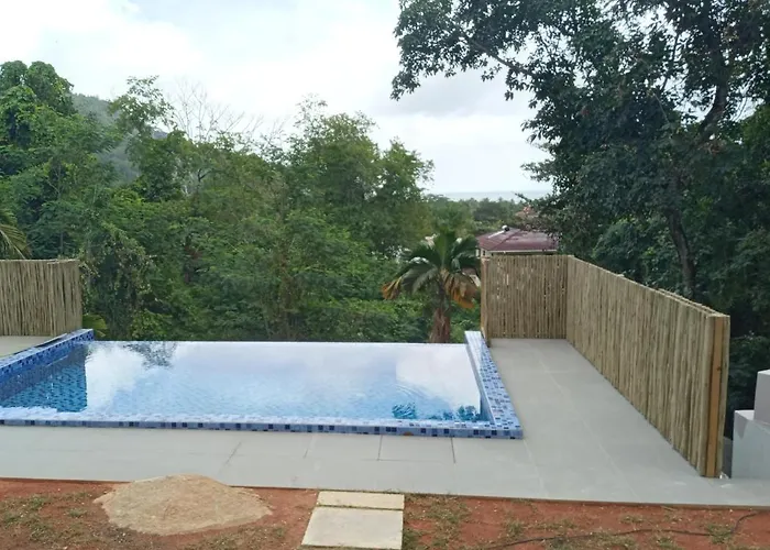 Riverside Retreat *