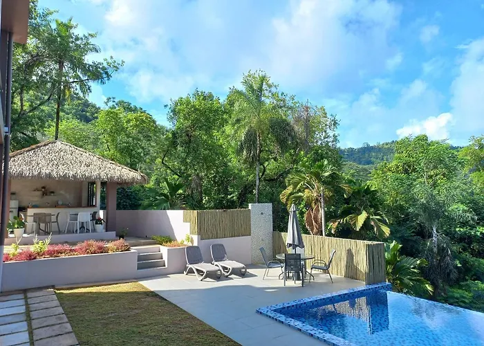 Riverside Retreat * Anse Royale